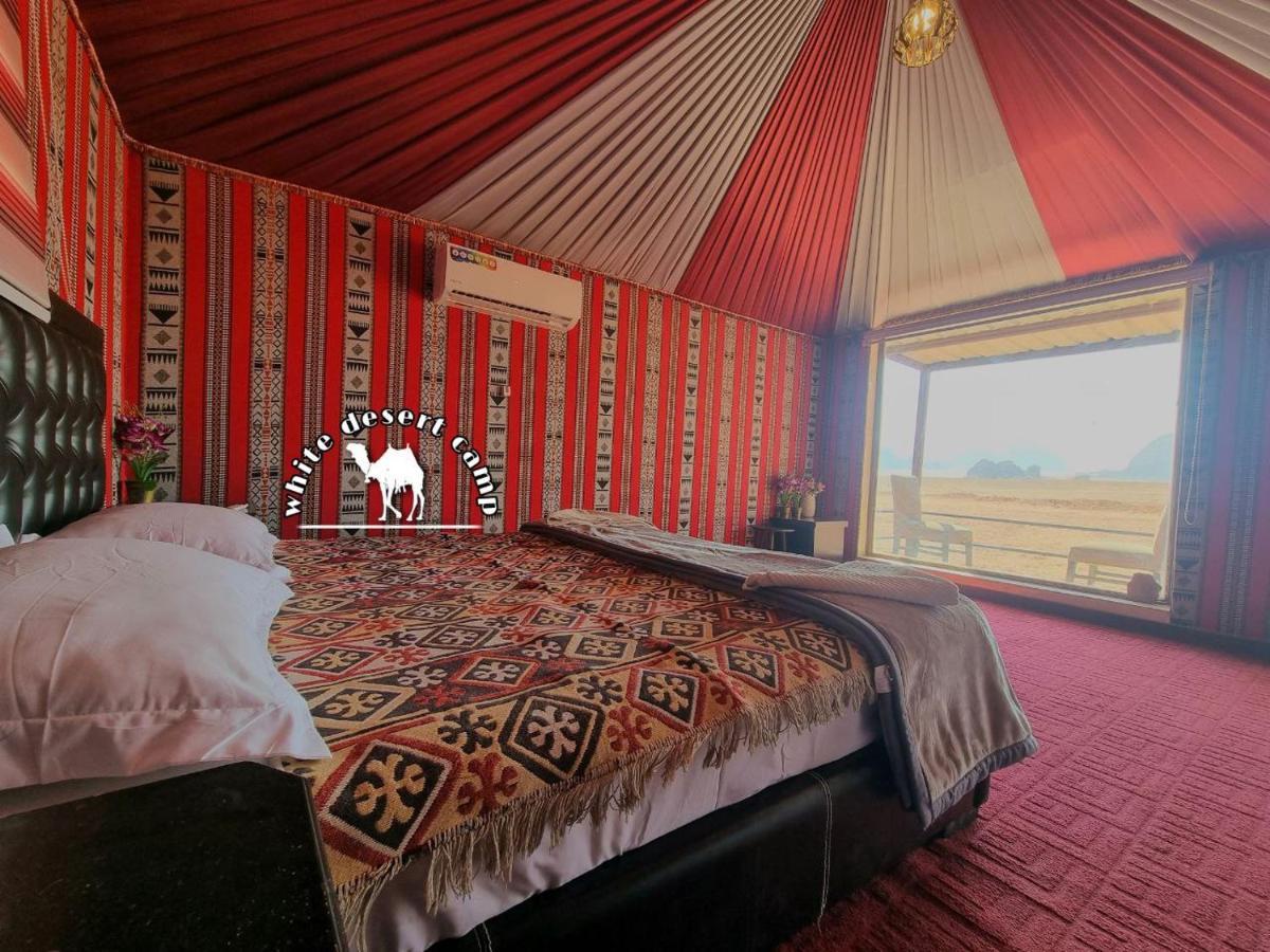 White Desert Camp Wadi Rum Exteriör bild