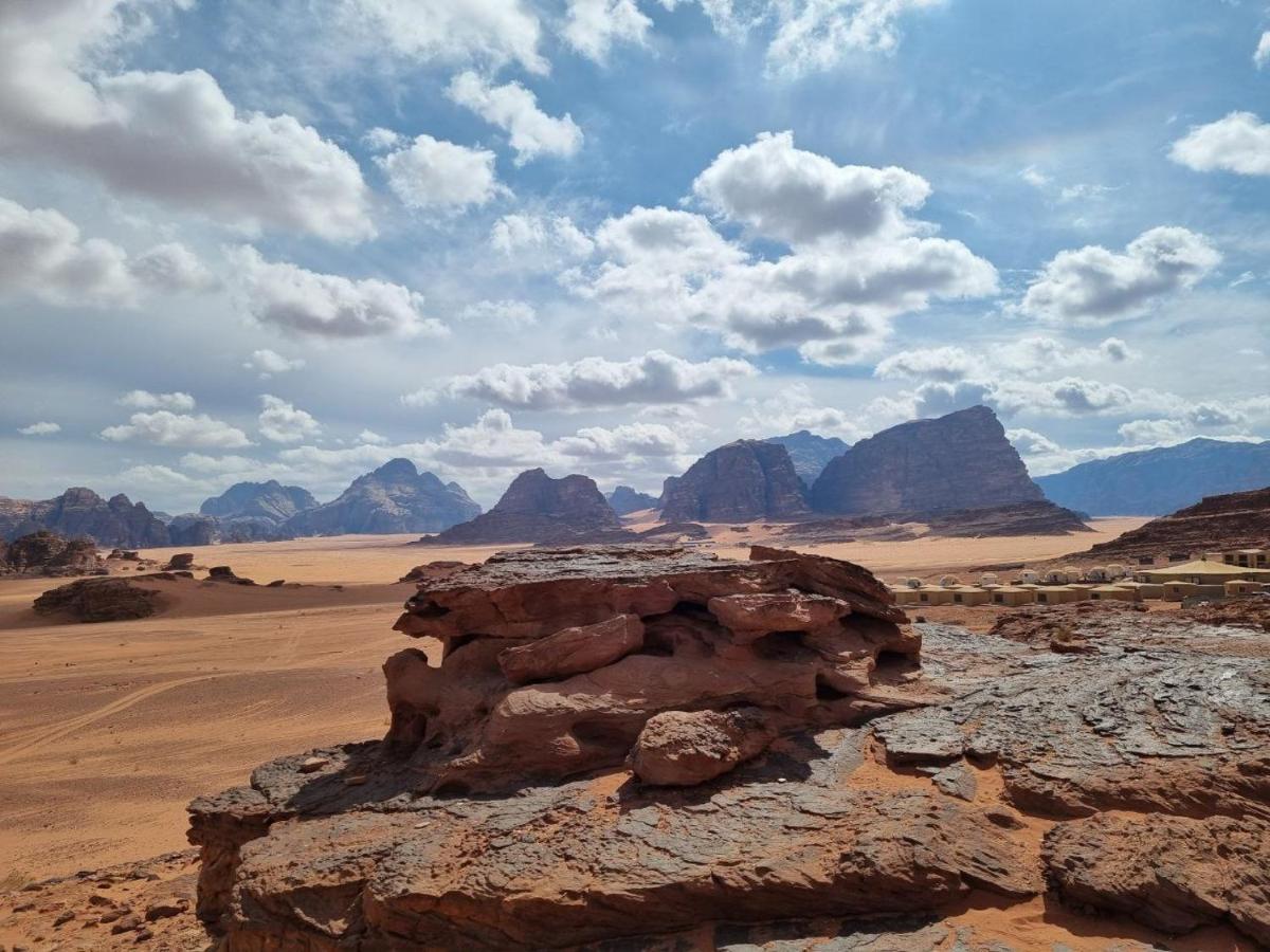 White Desert Camp Wadi Rum Exteriör bild
